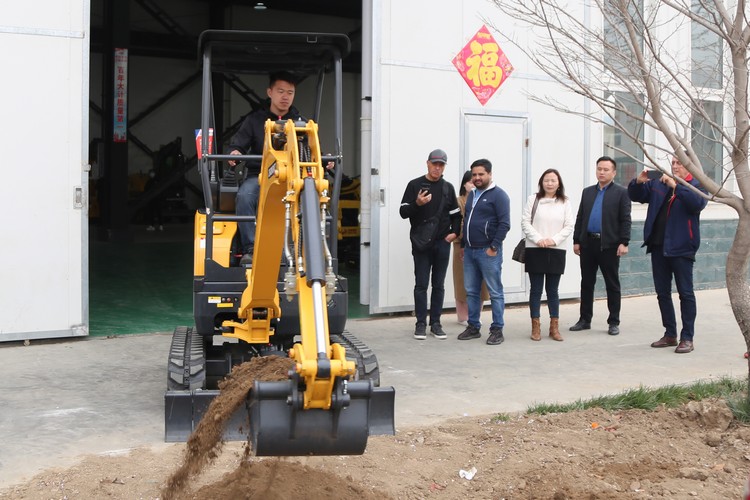 Mexican Businessmen Visit China Coal Group To Purchase Mining Construction Machinery